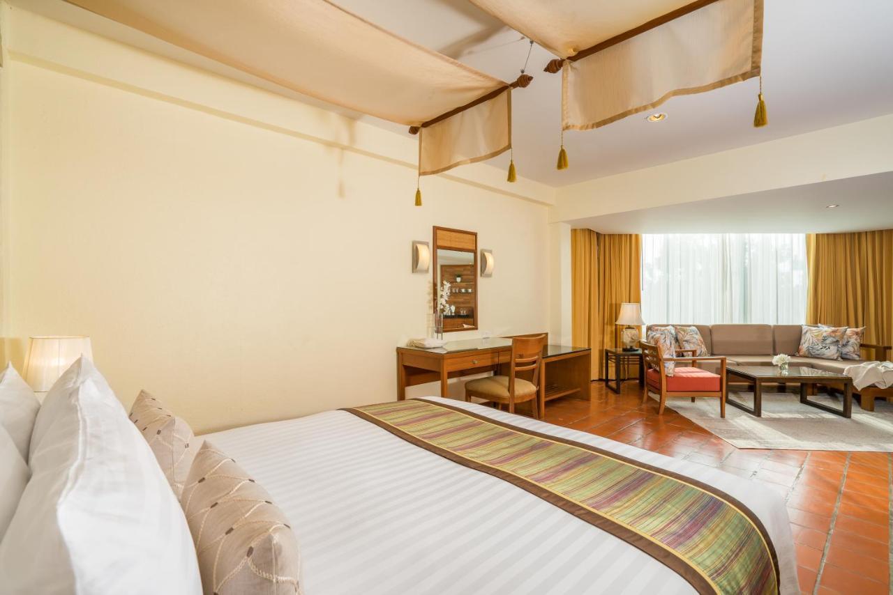 Cosy Beach Hotel - Sha Extra Plus Pattaya Eksteriør billede
