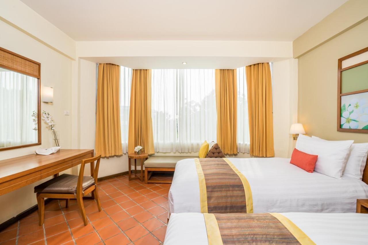 Cosy Beach Hotel - Sha Extra Plus Pattaya Eksteriør billede