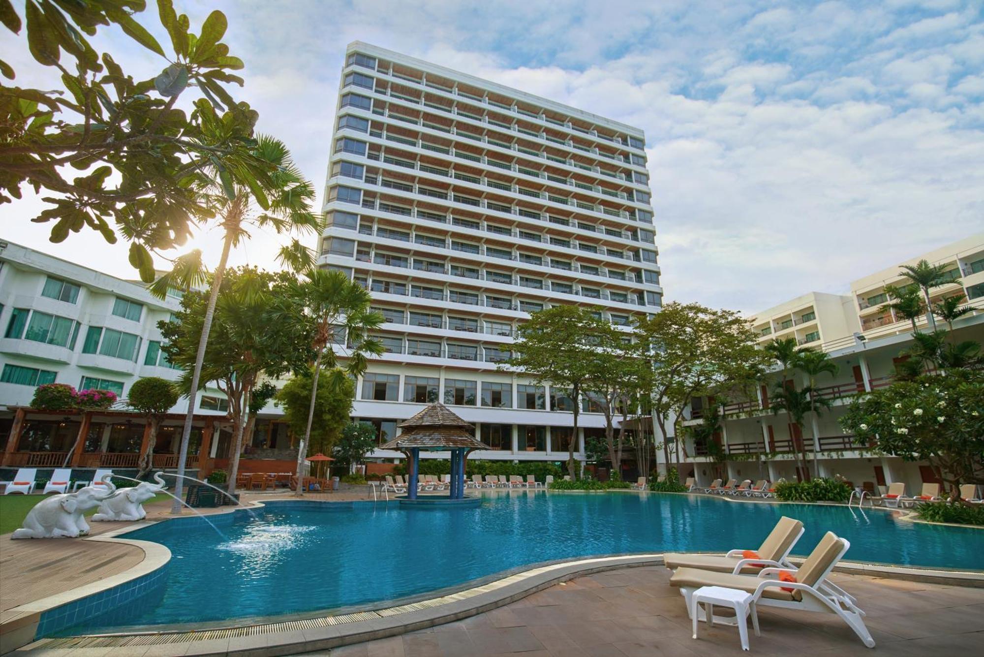 Cosy Beach Hotel - Sha Extra Plus Pattaya Eksteriør billede